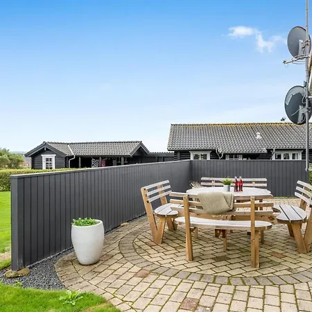 Malila - 400m To The Fjord By Interhome *