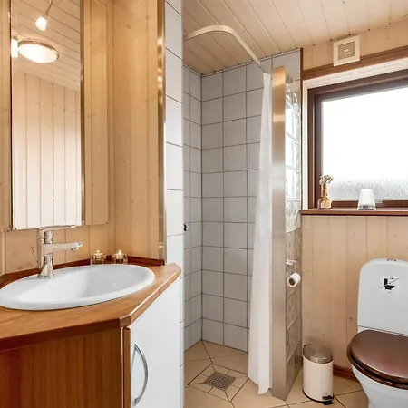 Malila - 400m To The Fjord By Interhome *